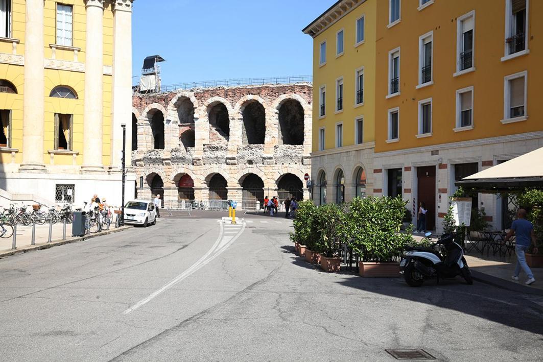 Romantic Verona Apartment Exterior photo